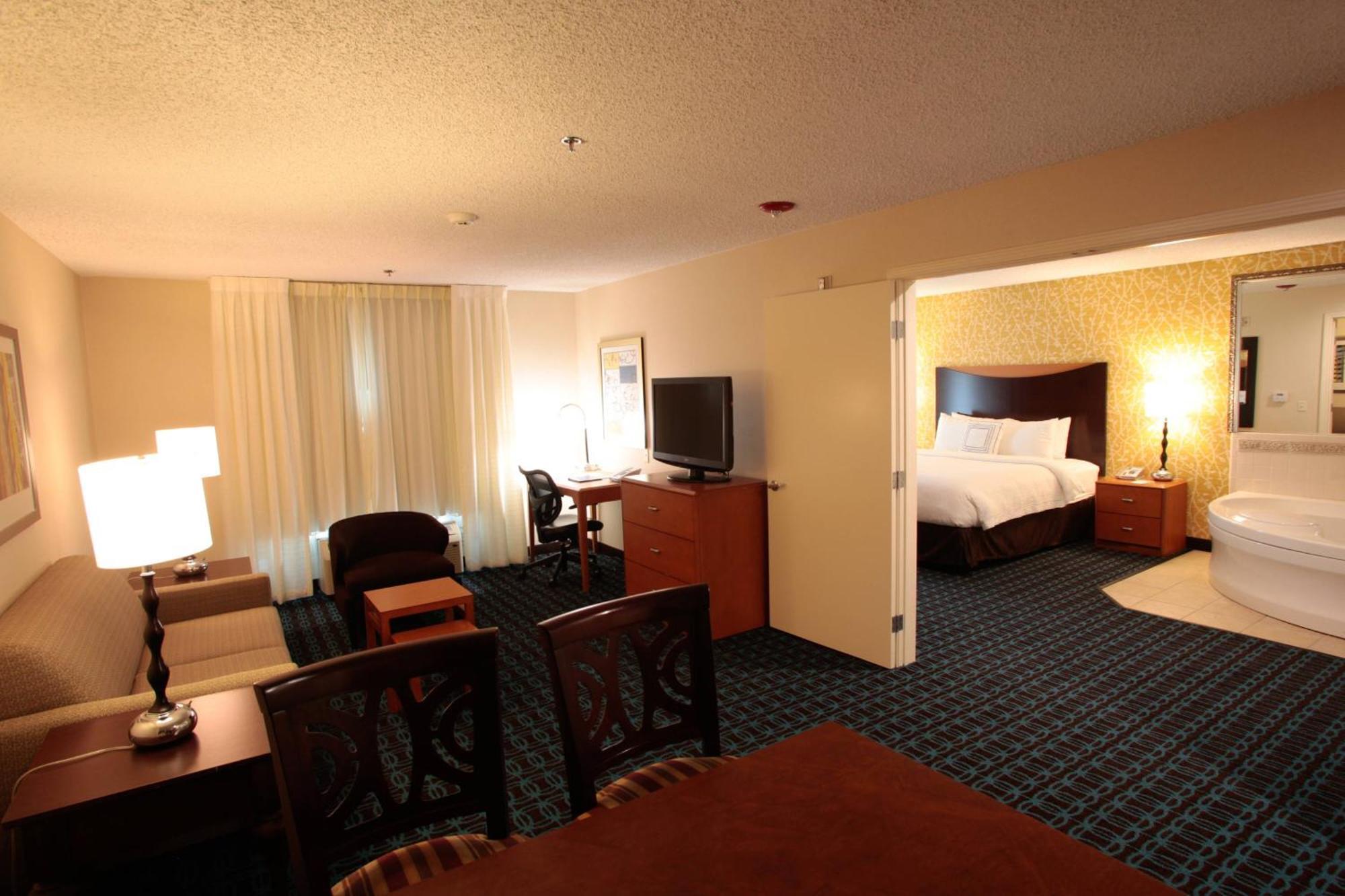 Fairfield Inn & Suites Oakland Hayward Extérieur photo